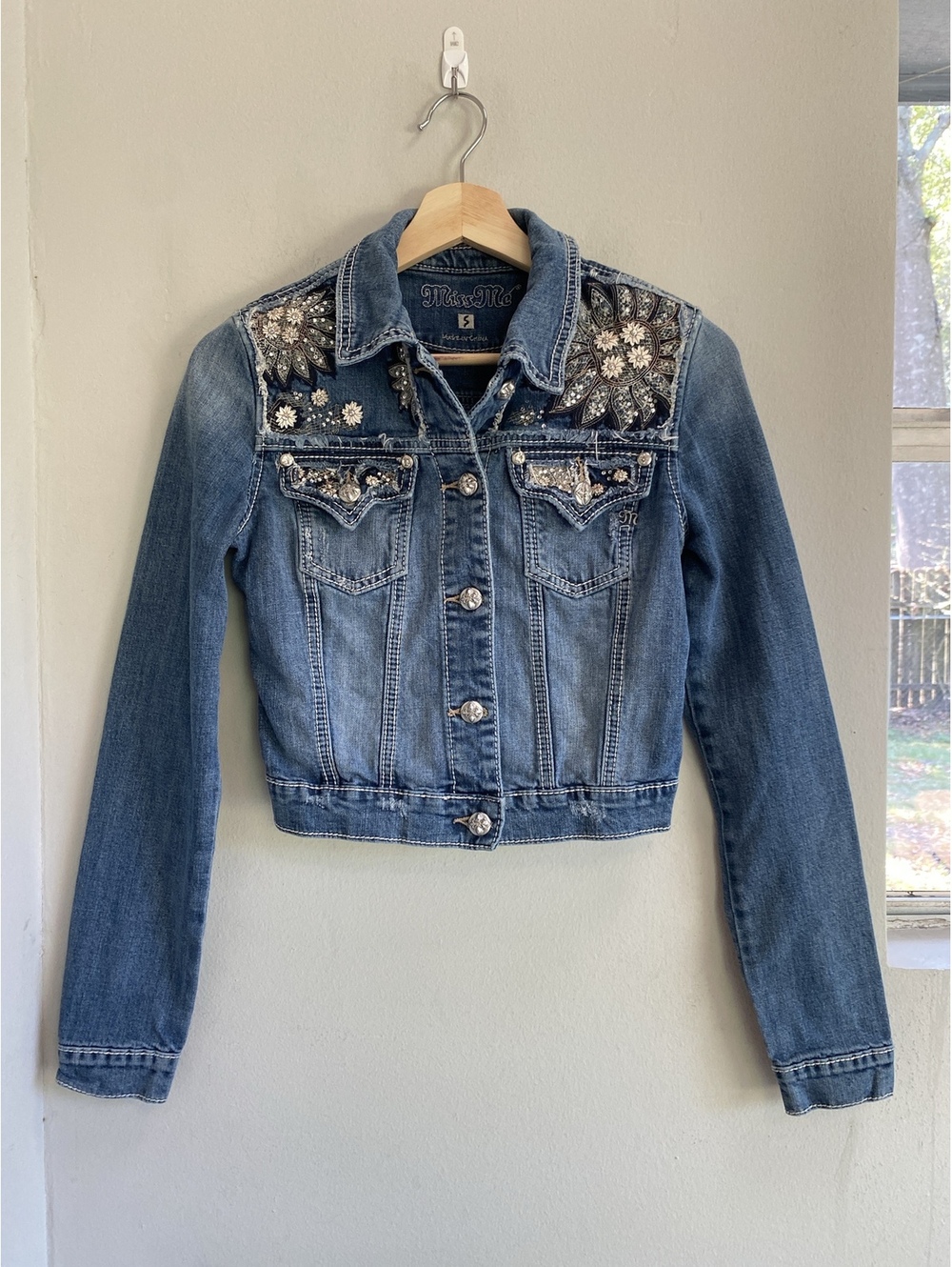 Miss Me Embellished Floral Cropped Denim Jacket S